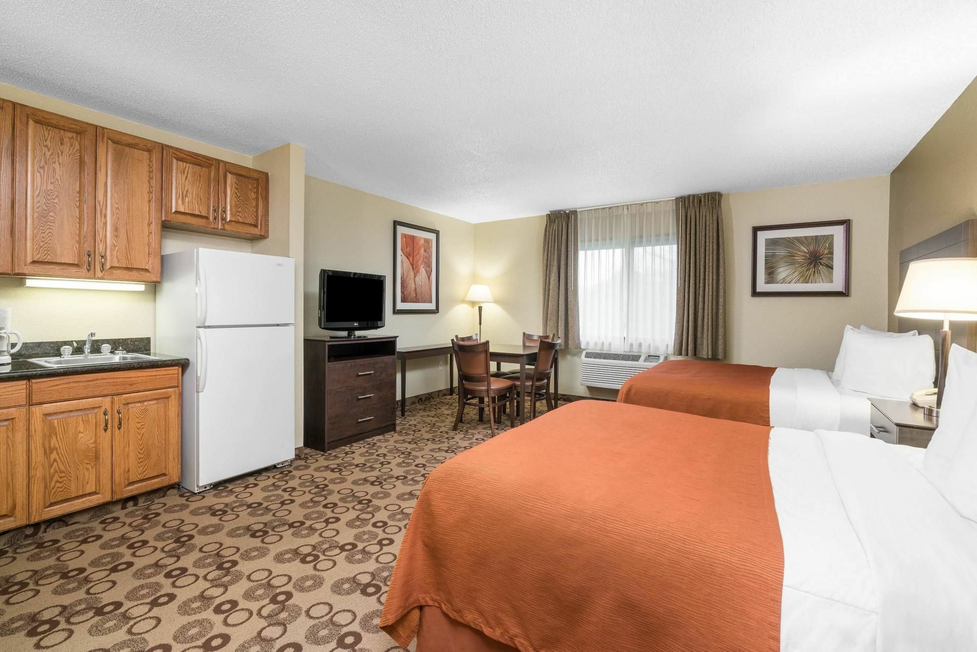 Hotel Spark By Hilton 3*